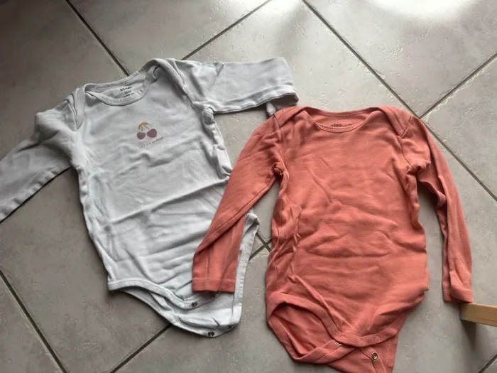 Lot 10 bodies manches longues 36 mois - photo numéro 9
