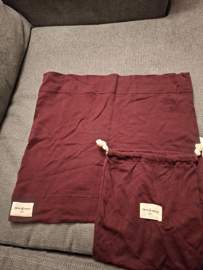 Écharpe peau à peau ou ceinture de grossesse