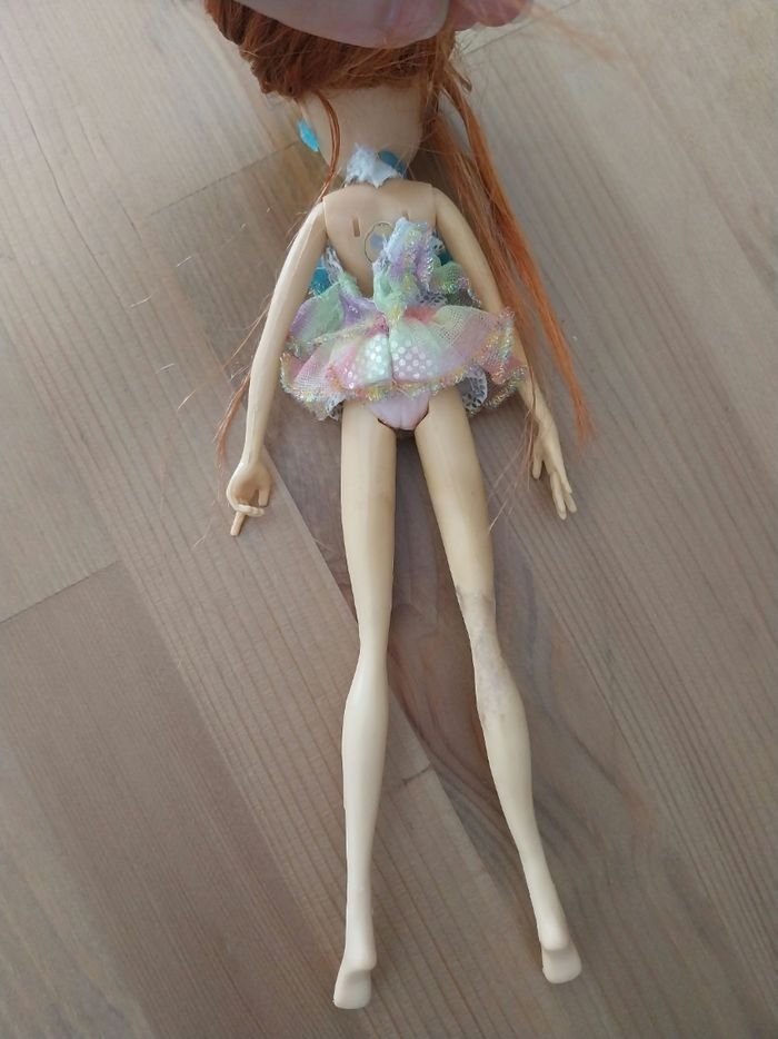 Deux Poupées Bloom Glam Magic Enchantix 2007 + Bloom Charmix Winx Club Mattel - photo numéro 6