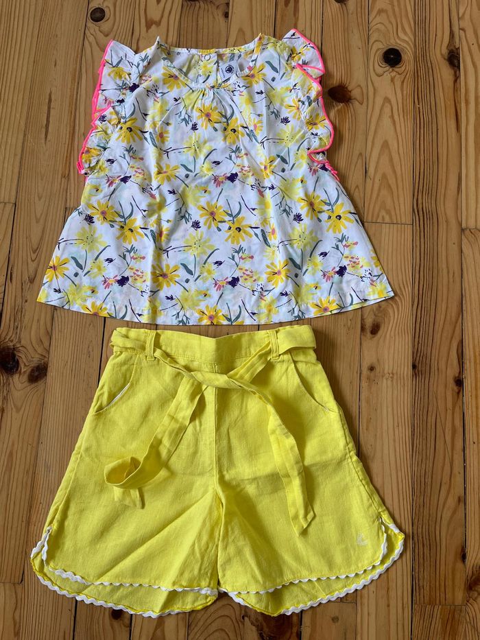 Ensemble jaune et blanc Petit Bateau 8 ans