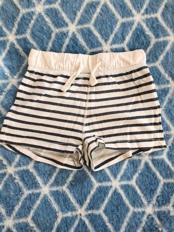 Short bebe 