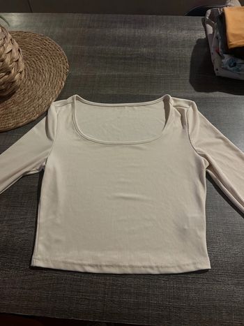 T-shirt manches longues taille 36 couleur beige