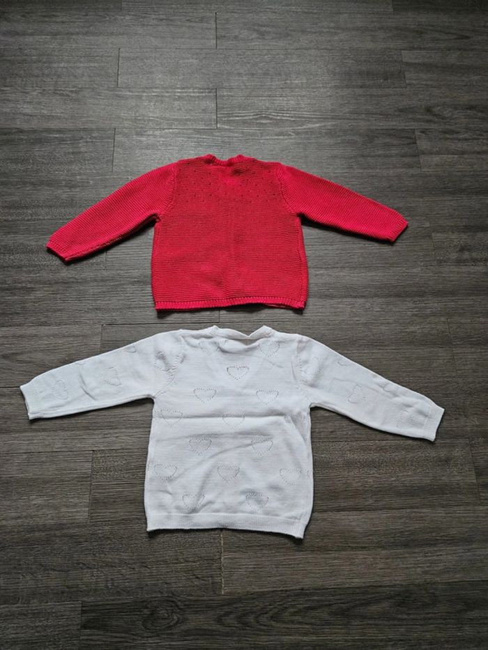Lot de 2 gilets fille taille 12 mois - photo numéro 2