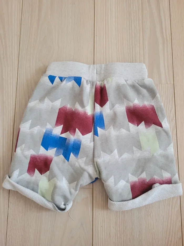 Short adidas 18 mois - photo numéro 3
