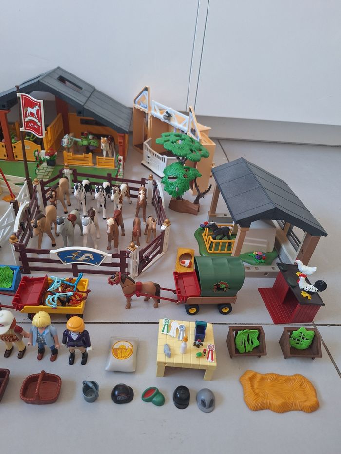 Très gros lot playmobil chevaux, ferme, écurie, enclos... - photo numéro 18