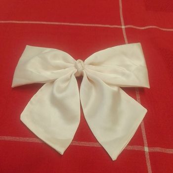 Barrette noeud écru