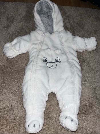 Combinaison velours blanche – 3 mois