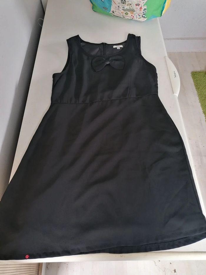 Robe noire