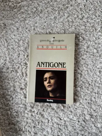 Livre Antigone