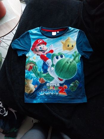 Tee shirt  Mario bros 8 ans