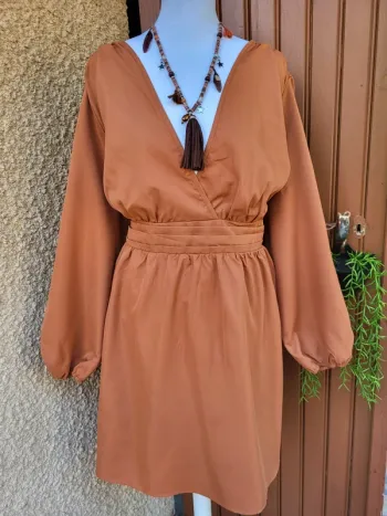 Robe élégante camel shein taille 52