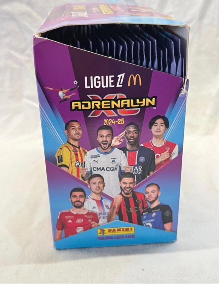 Boîte de 50 sachets de cartes à collectionner panini adrenalyn XL foot ligue 1 2024/2025 - photo numéro 5