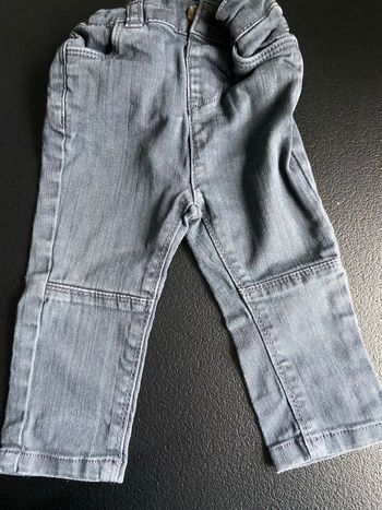 Jeans tape à l’œil