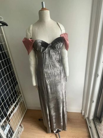 Robe bustier en velours de soie sur mesure