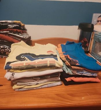 Lot tee shirts 8 ans