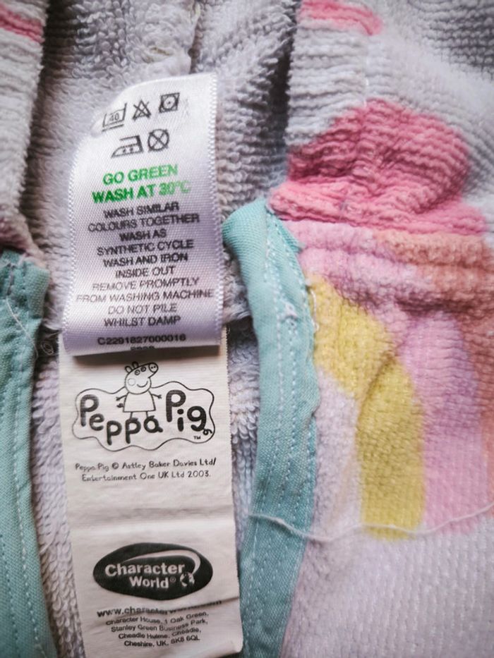 Cape de natation ou de bain peppa - photo numéro 3