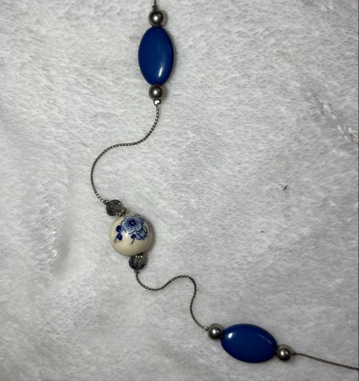 💙 Sautoir argenté, bleu et blanc – Élégance intemporelle - photo numéro 8