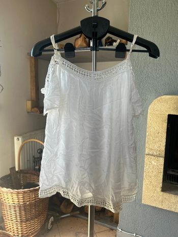 Teeshirt débardeur épaules dénudées