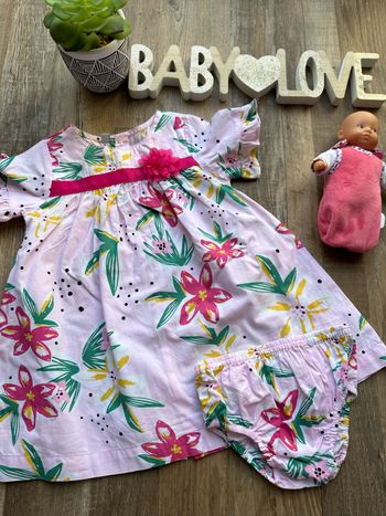 - Robe   - 23 mois  - Très bon état