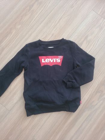 Pull Levi's