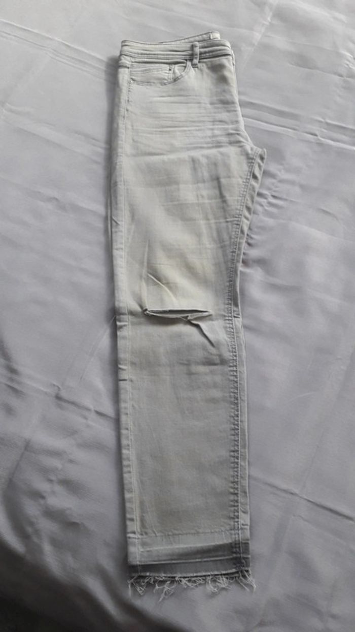 Jeans skinny gris clair avec effets de couleur beige