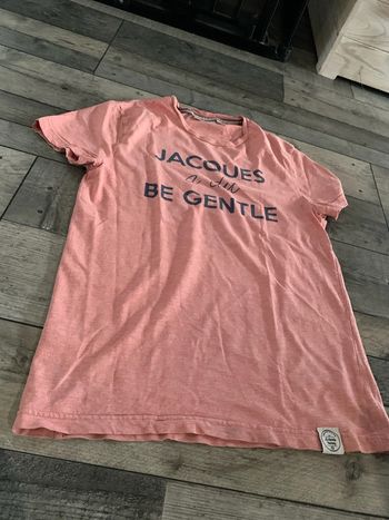 TEE shirt