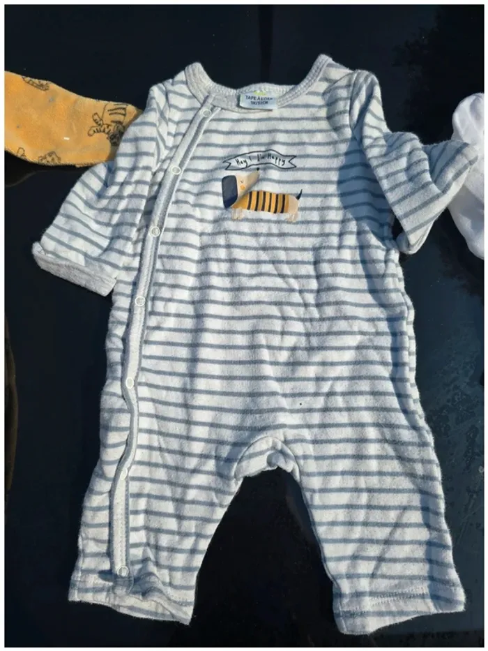 Pyjamas et body garçon 1 mois - photo numéro 3
