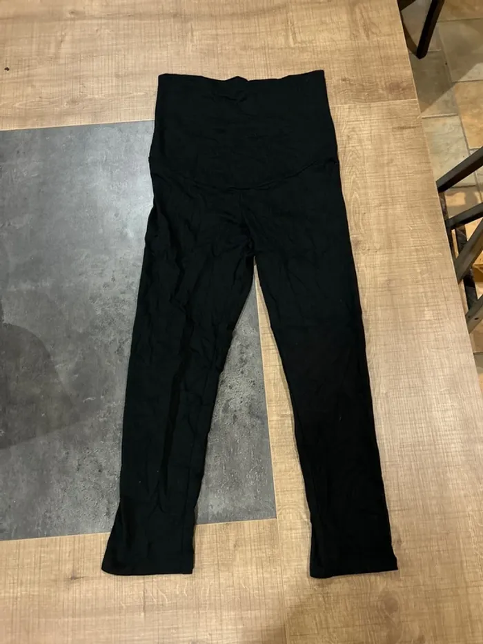 Legging court de grossesse