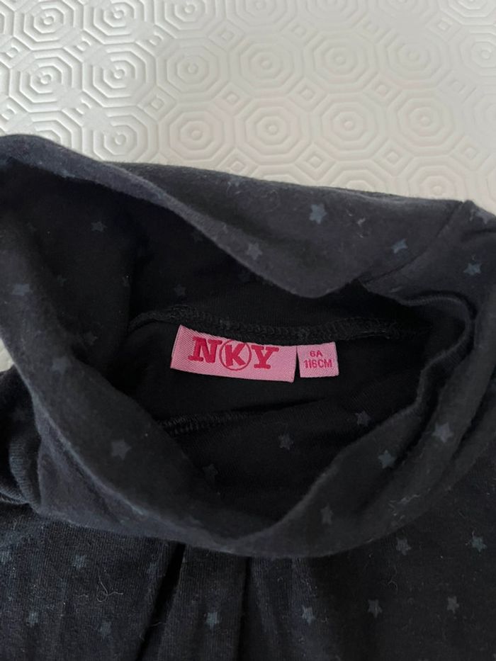 Sous pull taille 6 ans - photo numéro 2