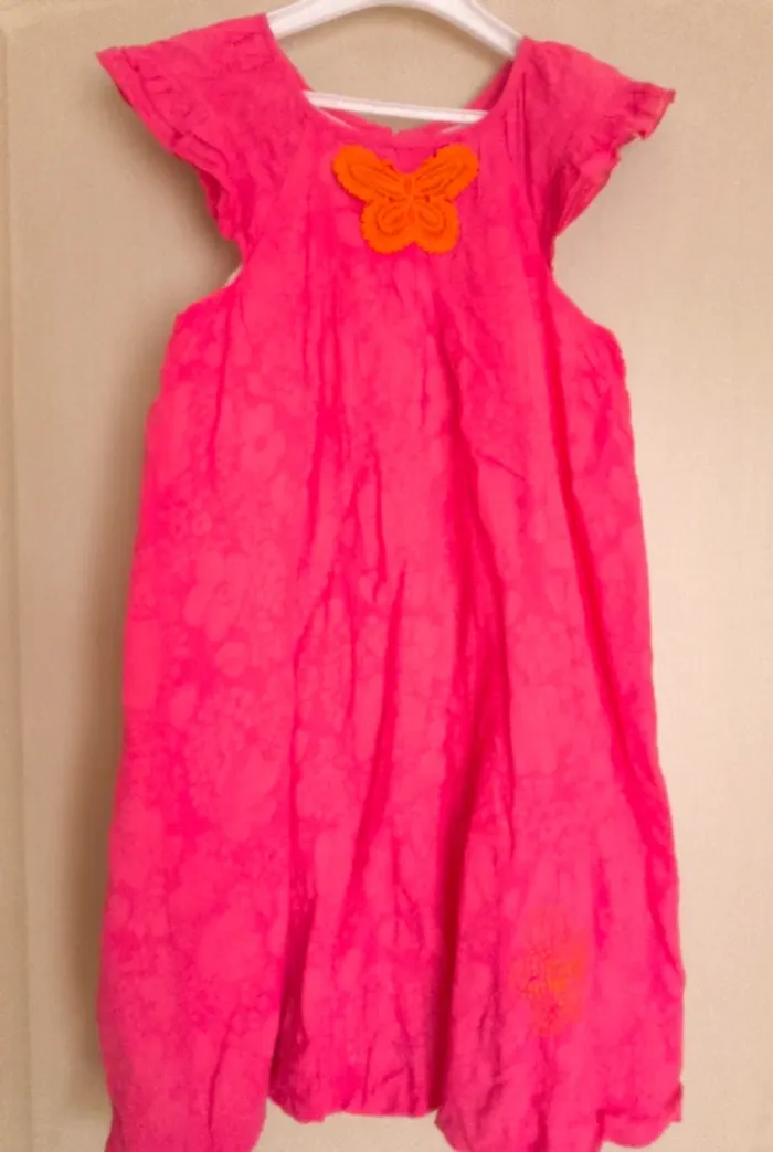 Robe 🌹 fushia - photo numéro 3