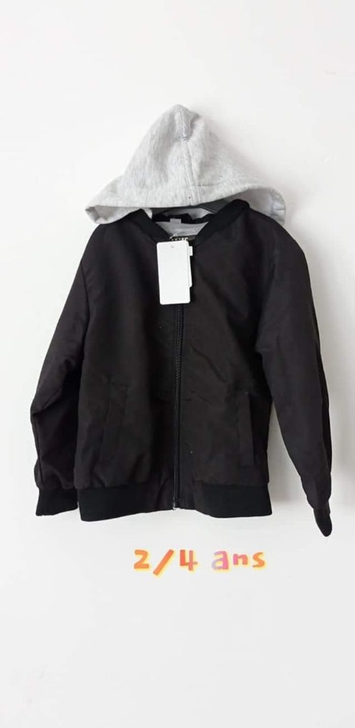 Veste 2/4 ans