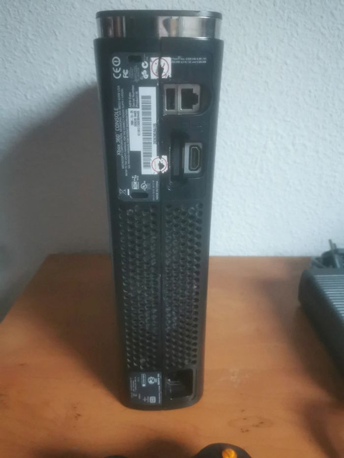 Xbox360 120g +manette - photo numéro 5