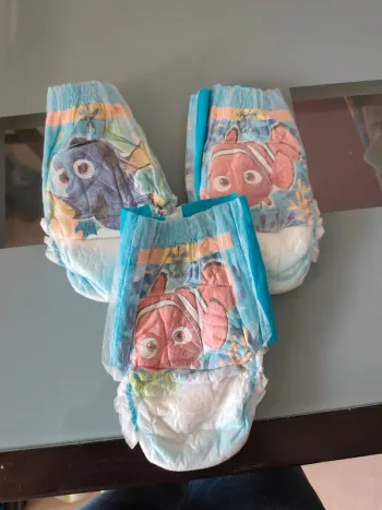 3 couches piscine huggies