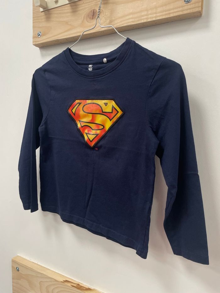 T-shirt Superman DC – Taille 8 ans – Très bon et attends - photo numéro 2