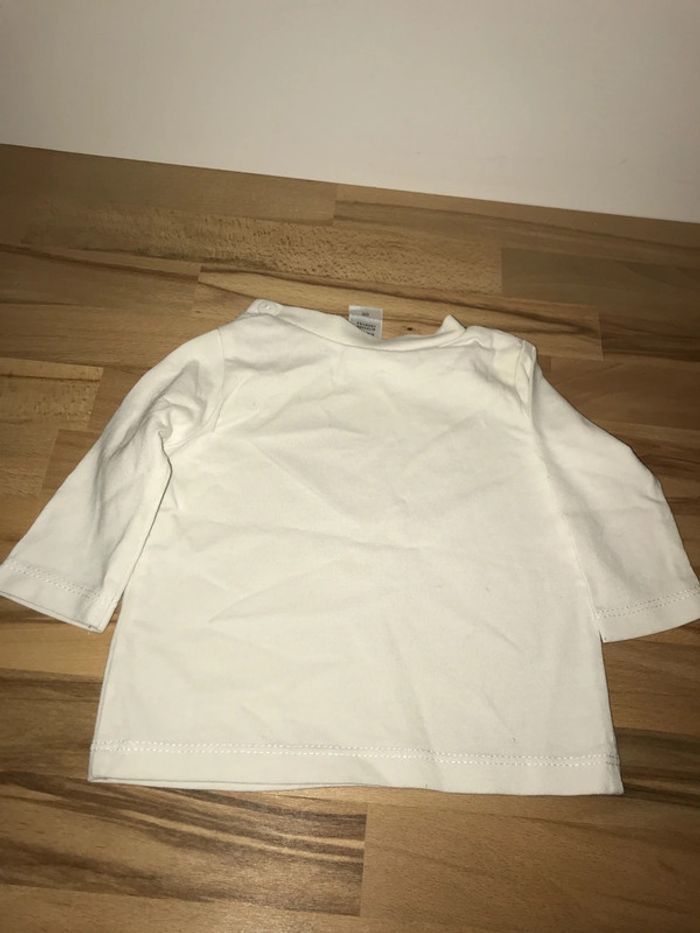 tshirt manches longues à boutons épaule 56 cm coton blanc  très bon état baby club - photo numéro 3