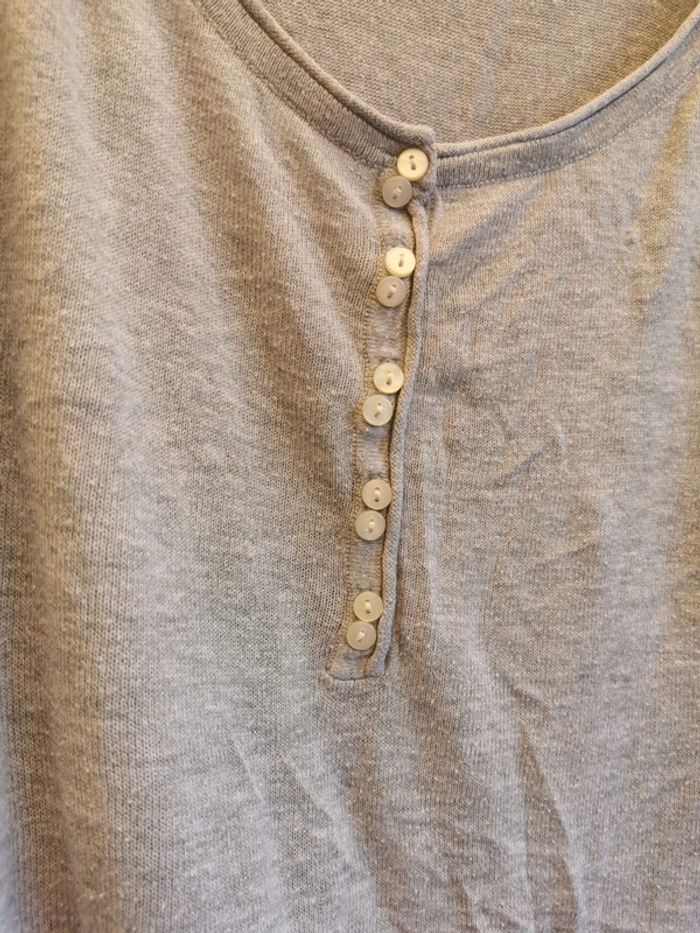 Petit pulle Tex t 52 en maille petits boutons - photo numéro 2