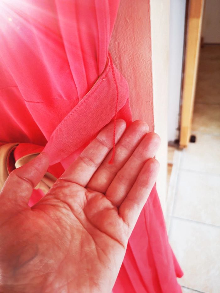 Robe corail avec ceinture - photo numéro 7