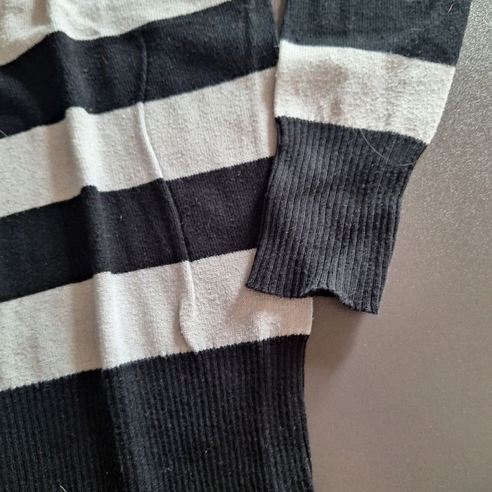 Pull leger col v - photo numéro 2