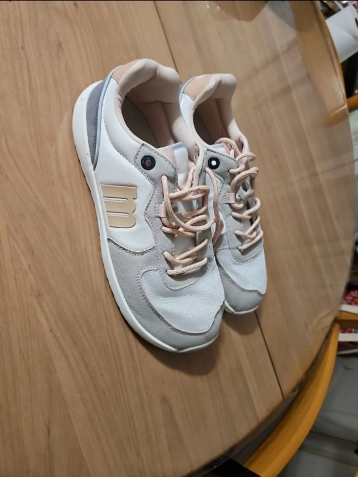 Barefoot - photo numéro 2