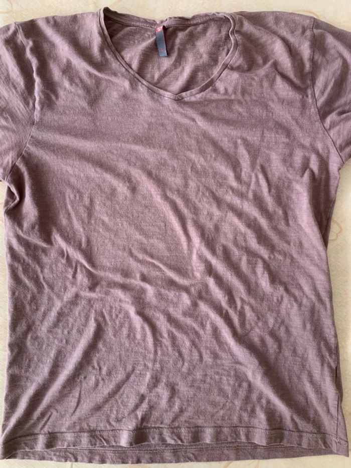 Lot de 2 tshirts brun taupe marron homme taille large diesel col v - photo numéro 7