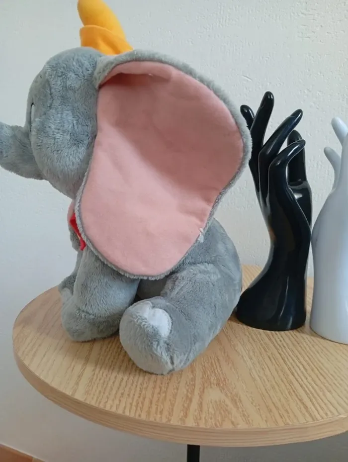 Peluche éléphant Dumbo original dessin animé - photo numéro 2