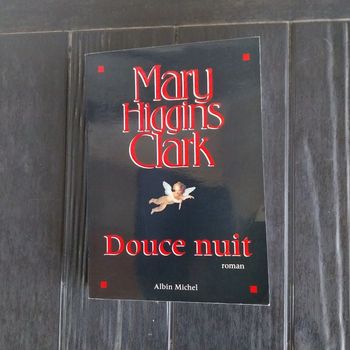Douce nuit de Mary Higgins Clark 2,50 euros