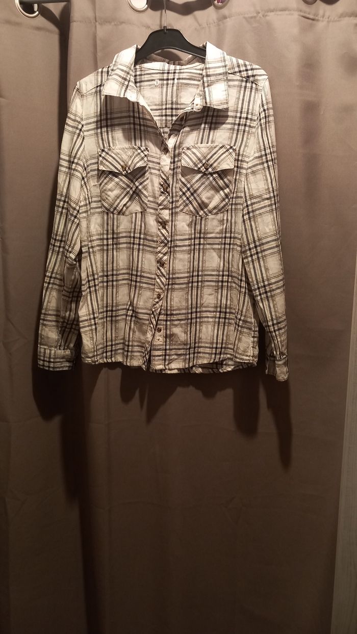 Chemise - photo numéro 2