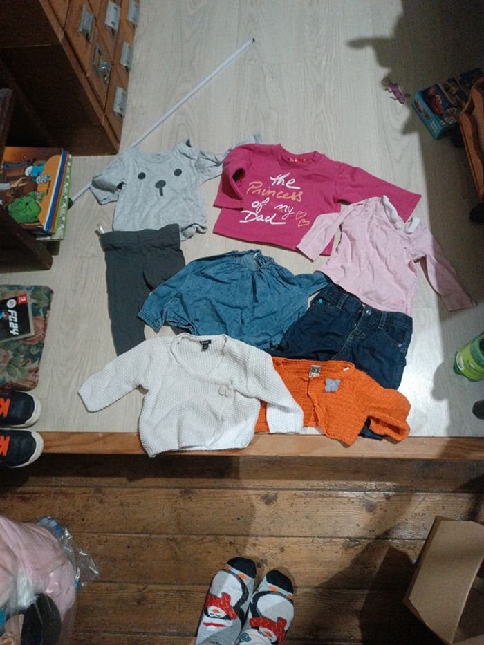 Lot vêtements 9 mois - photo numéro 2