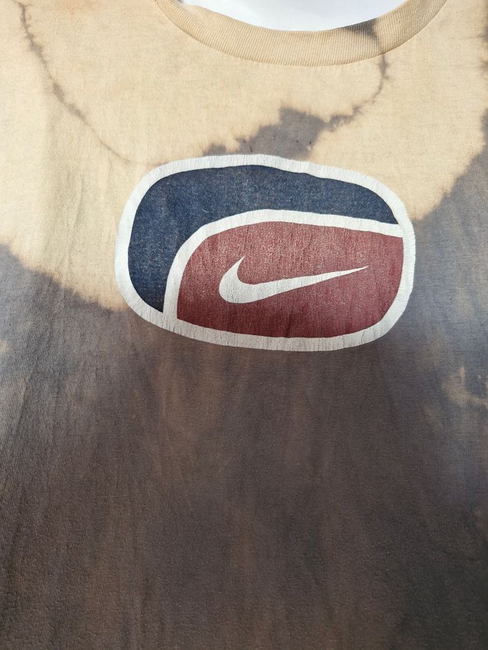 Tshirt Nike bariolé Tie dye - photo numéro 2