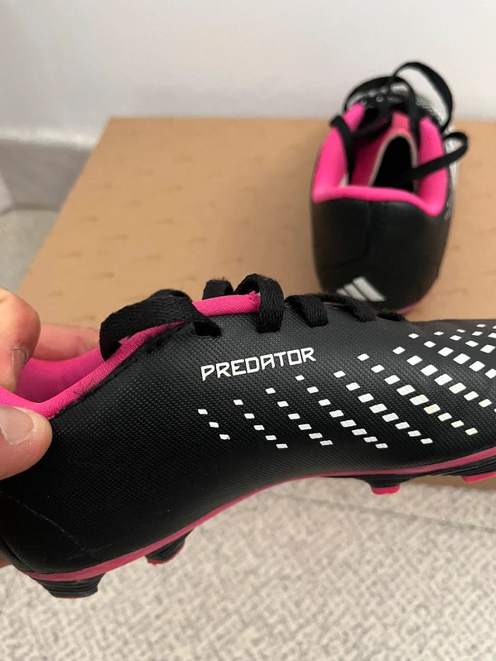Chaussures De Foot Enfants Taille Adidas Taille (31) - photo numéro 4