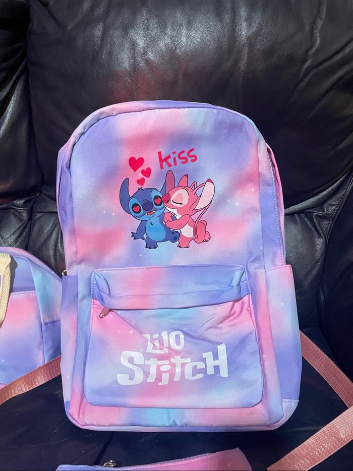 Stitch et Angel sac à dos , sac et trousse neuf - photo numéro 2