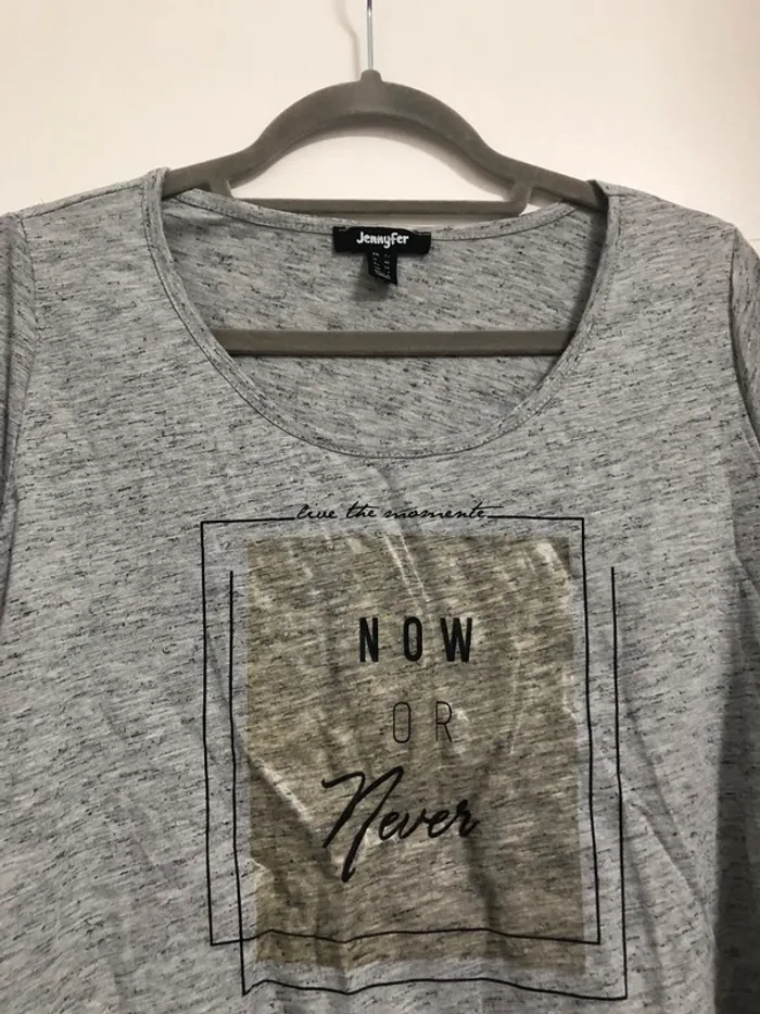 Superbe beau t-shirt Jennyfer neuf sans étiquette taille 36 - photo numéro 3