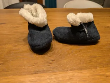 Chaussons fourrés 25