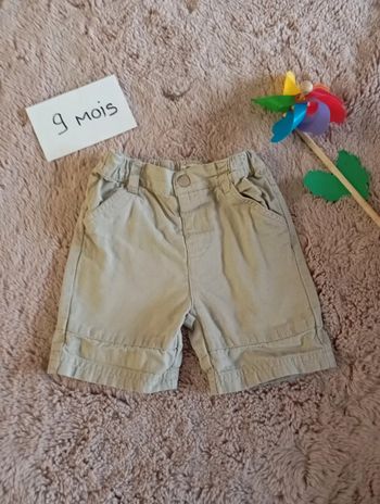 Short 9 mois